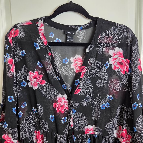 Torrid Black Floral & Paisley Lexie Top - Picture 3 of 10